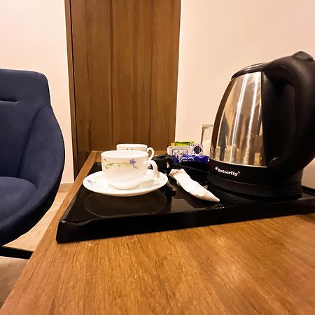 Hotel Sterling Inn Bangalore International Airport Yelahanka 외부 사진