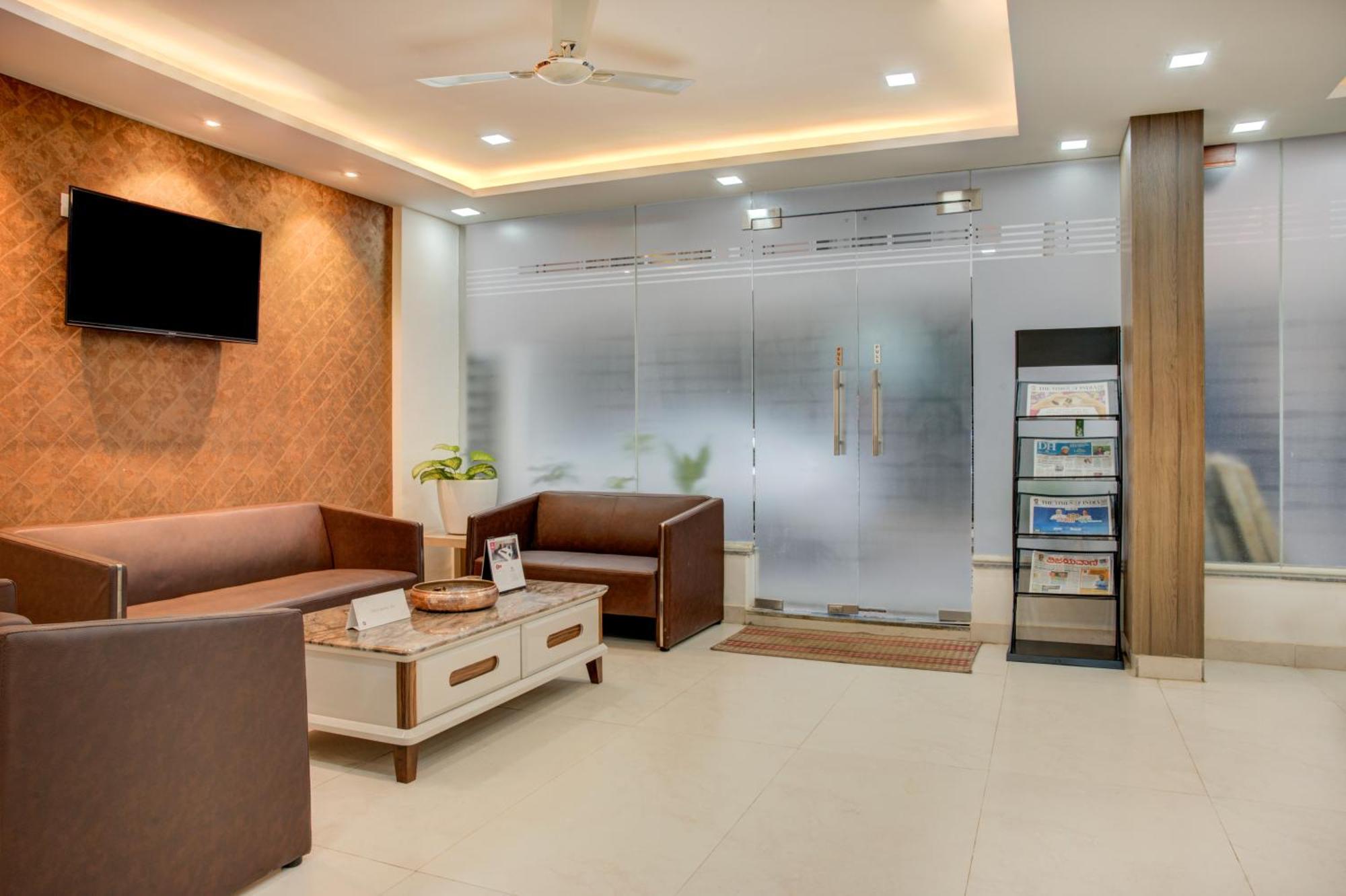 Hotel Sterling Inn Bangalore International Airport Yelahanka 외부 사진